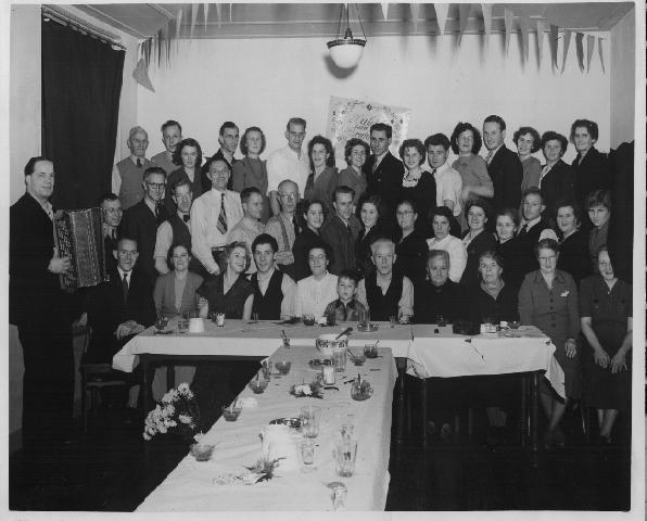 Everyone at Opa and Oma's anniversary